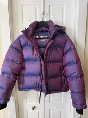 Aritzia TNA Super Puff™ Shorty Jacket | Size Small (to Medium)!